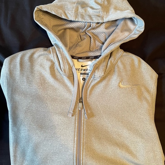 NIKE THERMA-FIT GREY FULL ZIP UP HOODIE - Picture 10 of 10
